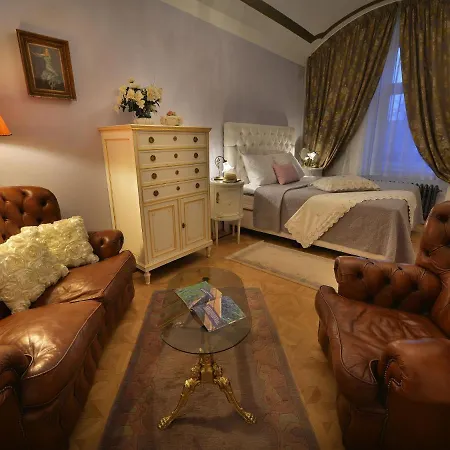 Apartment Luxurious Near River In Cezch Republic